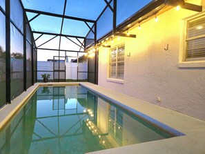 Outdoor pool - Beauty 4 miles to Disney 3Br 2Ba Pool Home (Kissimmee)