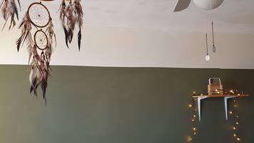 1 bedroom, iron/ironing board, WiFi