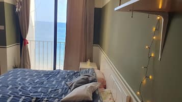 1 bedroom, iron/ironing board, WiFi