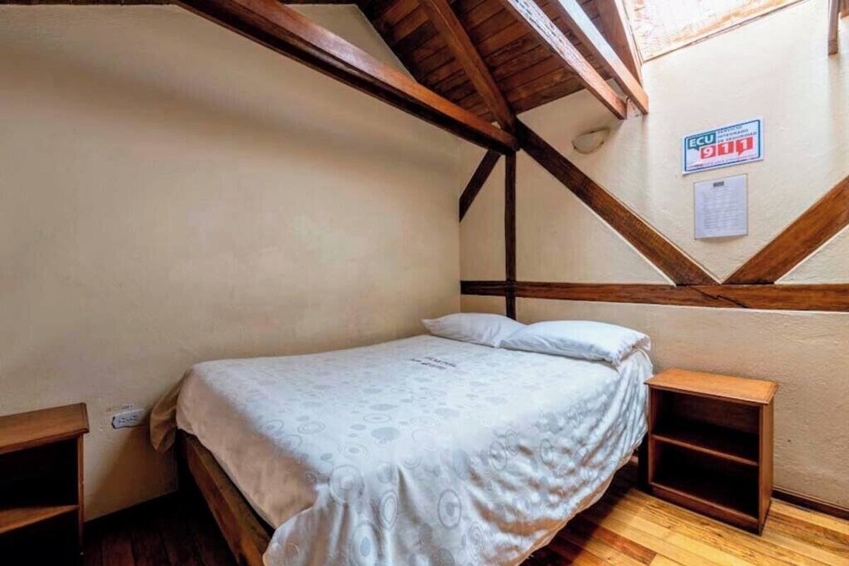 Premium-sengetøj, dundyner, lydisolering, gratis Wi-Fi