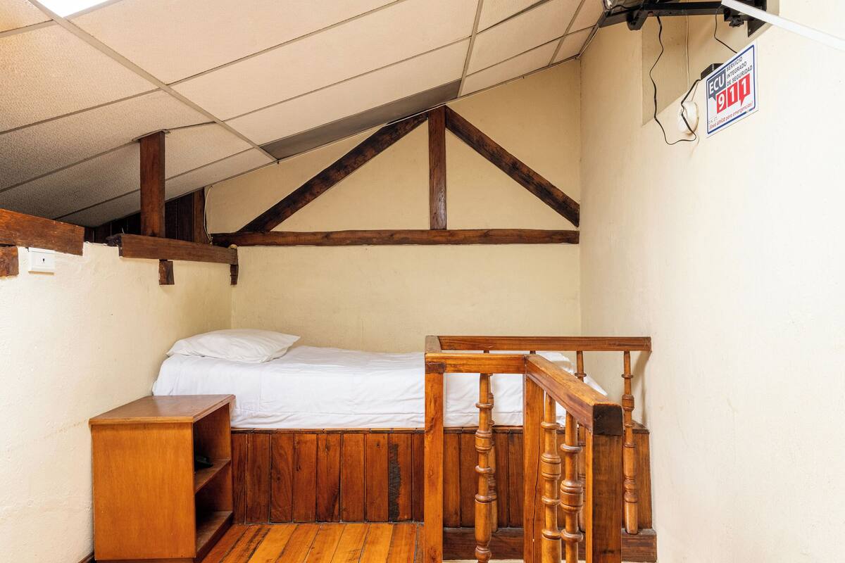 Basic-værelse - udsigt til gårdsplads | Premium-sengetøj, dundyner, lydisolering, gratis Wi-Fi