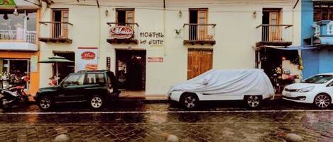 Façade de lâhĂ©bergement