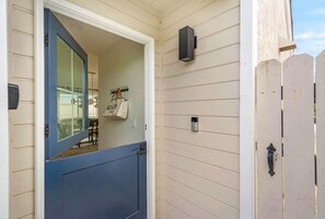 تفاصيل الفندق من الخارج