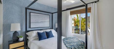 3 habitaciones, escritorio, tabla de planchar con plancha y wifi gratis