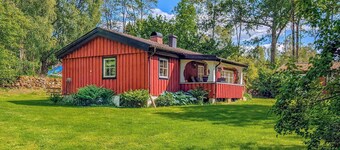 Awesome home in Broddetorp with WiFi