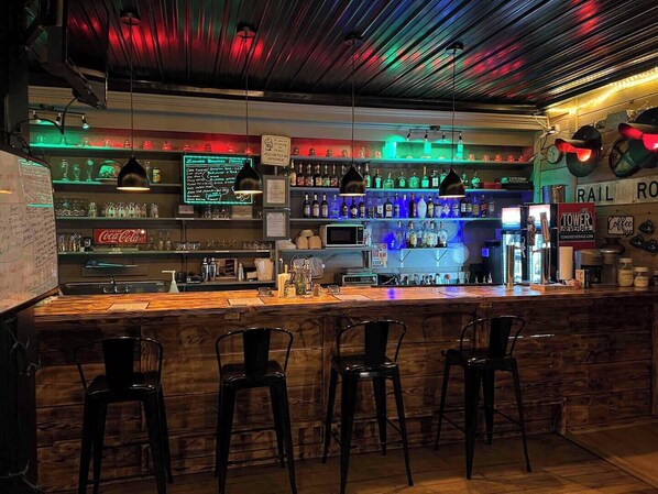 Bar (en la propiedad)