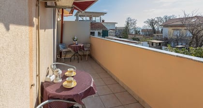Lovely apartment in Jadranovo with WiFi