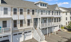 Exterior - 🏖️ Spacious 4-Bedroom Bay Ct Townhome in West Ocean City, perfect for family getaways!🏖️ (Ocean City)