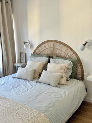 1 chambre, fer et planche à repasser, Wi-Fi, draps fournis