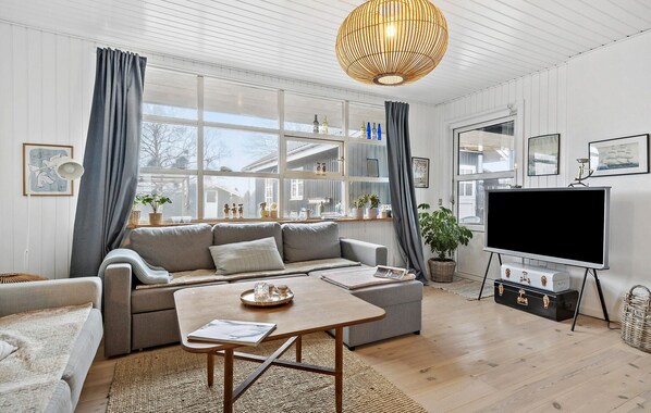 TV connectée, cheminée