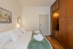 3 dormitorios, tabla de planchar con plancha, wifi y ropa de cama