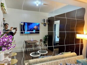 Interior - Air Residence luxury condo Makati Hotel grade 300 (Makati)