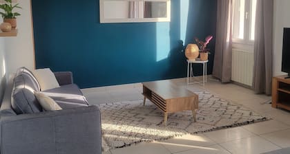 Appartement spacieux refait Ă neuf . Proche des stations de ski