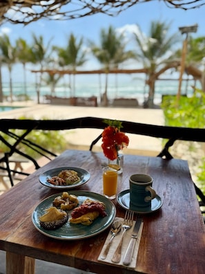 Breakfast area