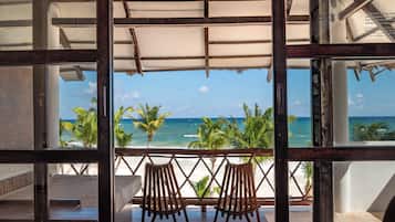 Deluxe King Ocean View with Jacuzzi | Utsikt fra rommet