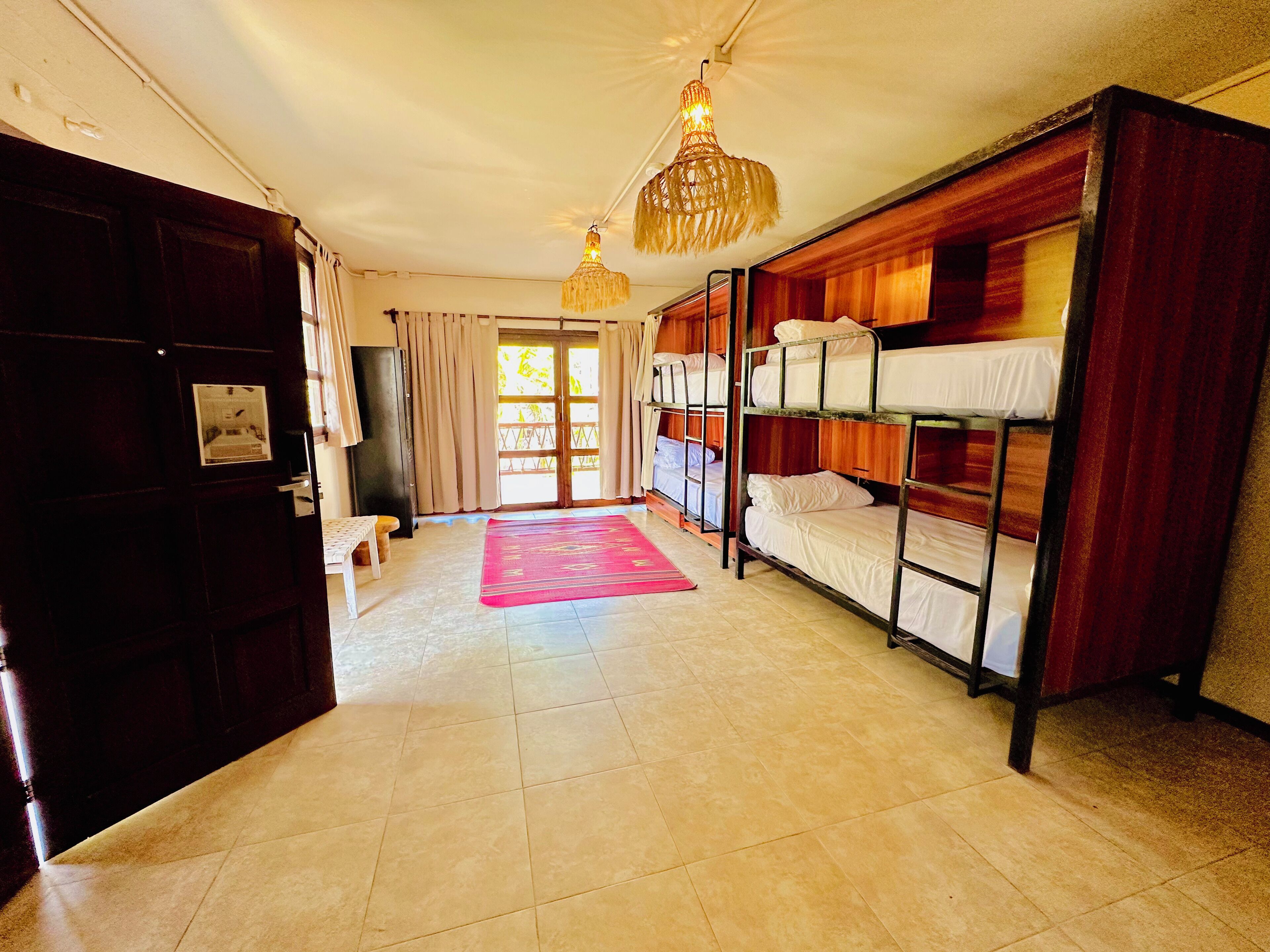 家庭客房, 花園景觀 | 免費無線上網、床單