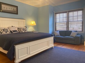 4 chambres, fer et planche à repasser, Wi-Fi, draps fournis