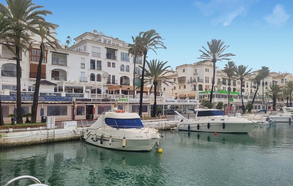 Marina