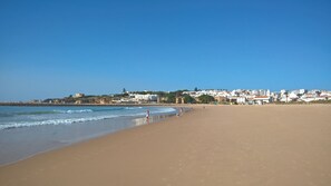 Beach nearby - Casa Onda Mirabaia,  beach apartment for 4 people (Lagos)