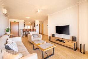 Fernseher