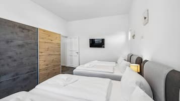 2 Schlafzimmer, Reisekinderbett, kostenloses WLAN, Bettwäsche