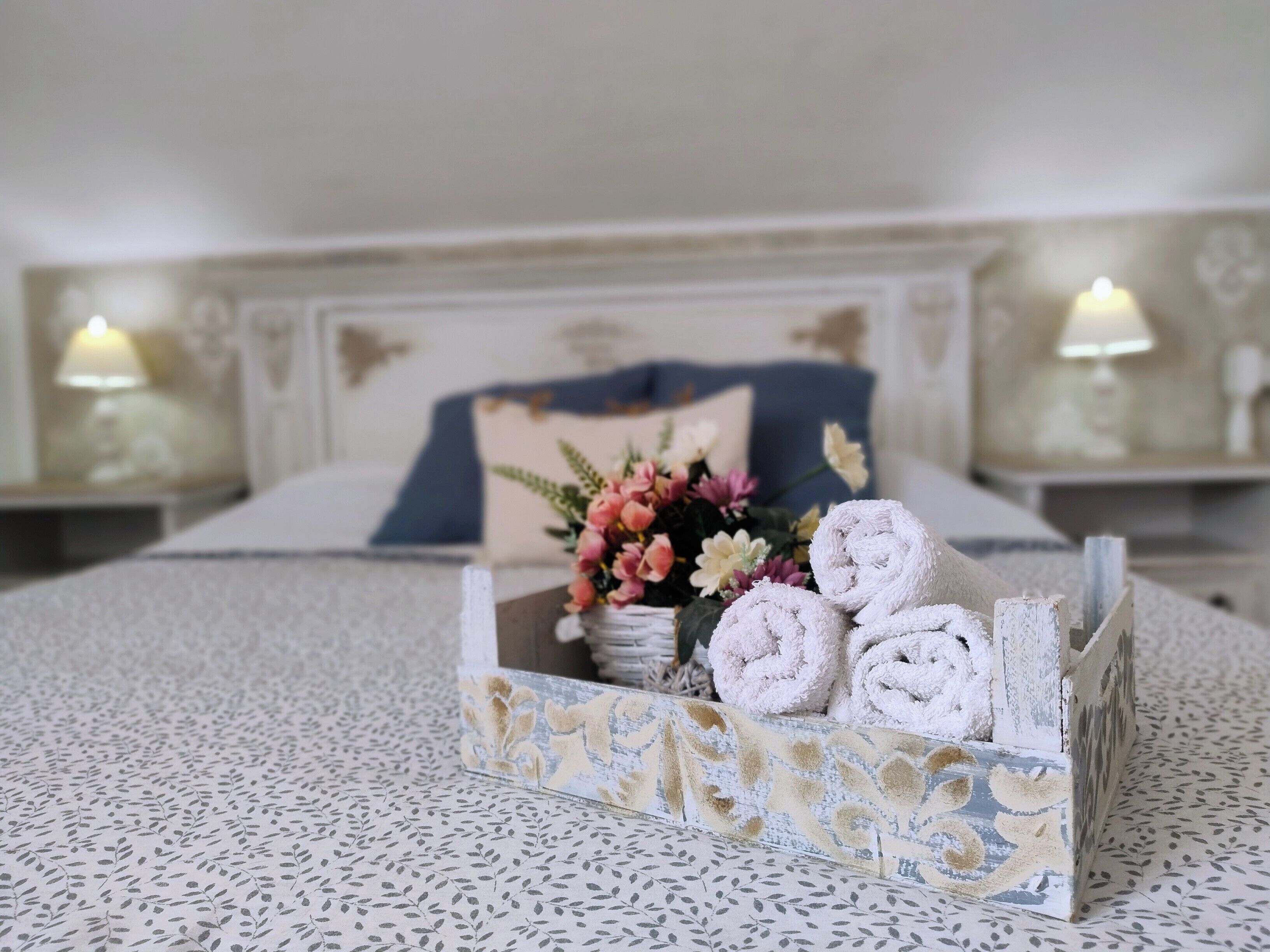 Tremannsrom – comfort, utsikt mot høyde | Skrivebord og wi-fi (inkludert)