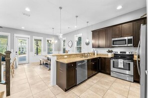Fridge, microwave, oven, stovetop - Family Friendly 4-bedroom house! Walk to beach and nearby shops and restaurants! (Santa Rosa Beach)