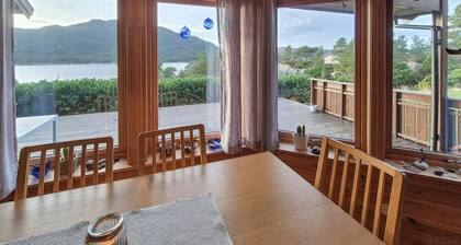 Superbe maison Ă Eivindvik avec WiFi