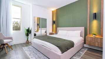 4 chambres, rideaux occultants, fer et planche à repasser, Wi-Fi gratuit