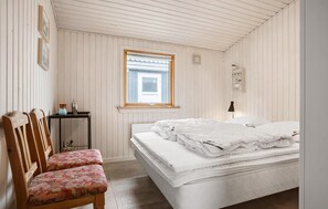 3 室のベッドルーム、旅行用ベビーベッド、WiFi (無料)