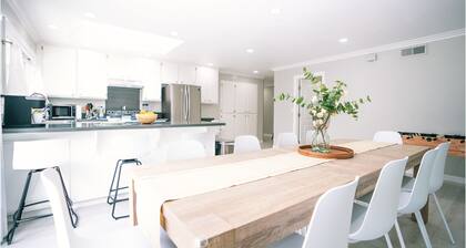 Modern Spacious 5BR Retreat - Games & Large Yard