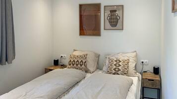 2 chambres, lit parapluie, Wi-Fi gratuit, draps fournis