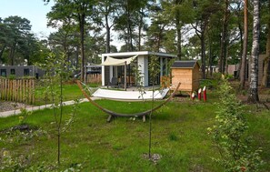 Unclassified image, 5 of 21, button