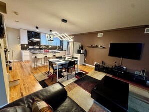 Smart TV, DVD player, stereo