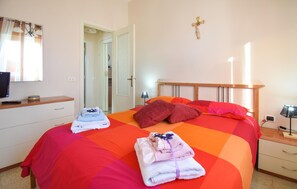 2 soverom, reiseseng for barn og wi-fi (inkludert)