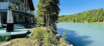 Kenai Riverfront Home at Catch’em AK