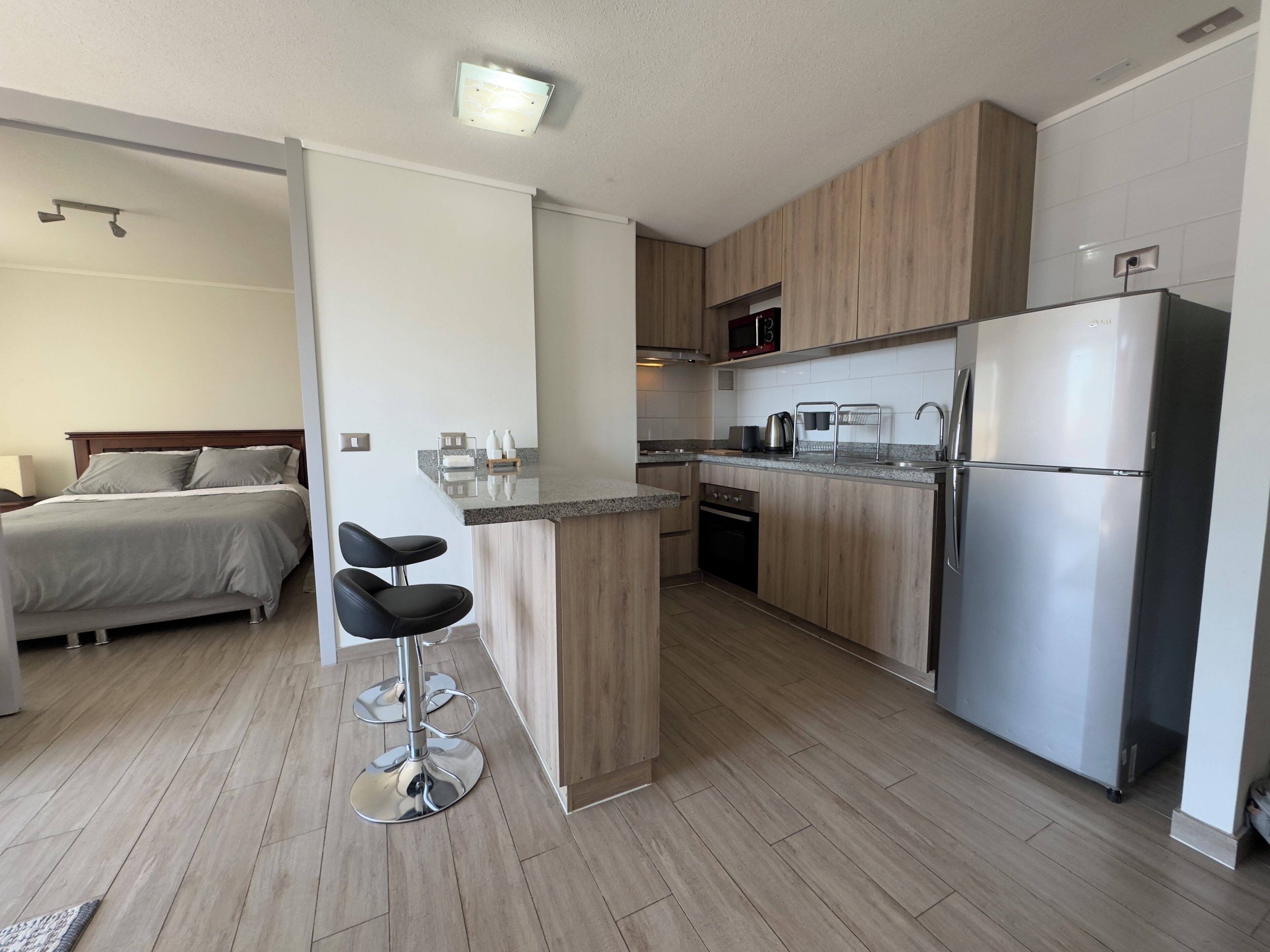 Mikroaaltouuni, liesi