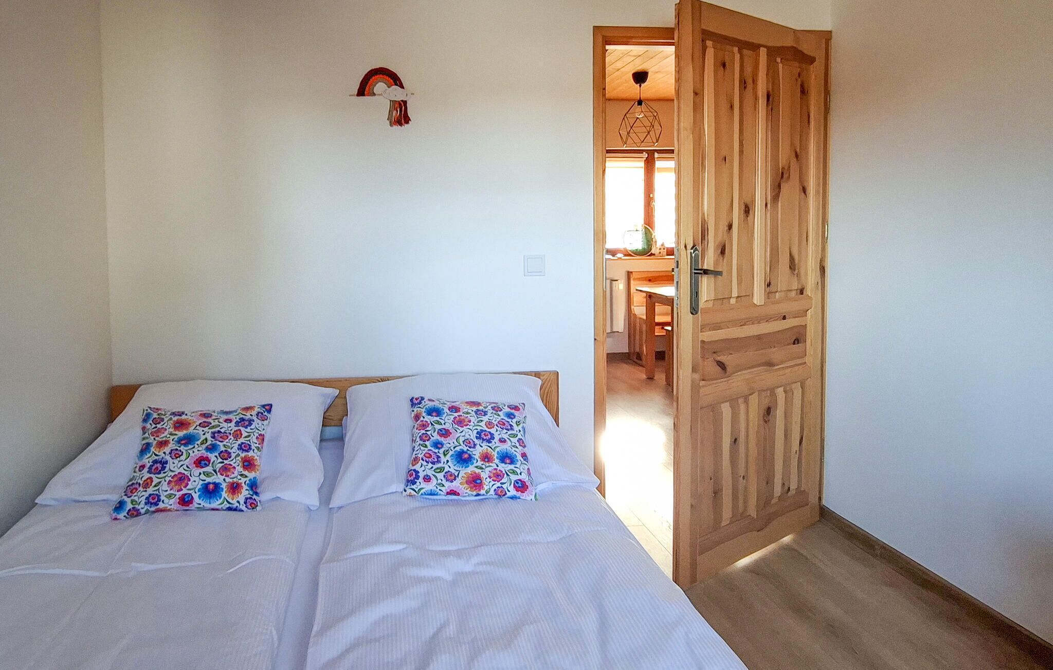 3 bedrooms, travel cot, free WiFi