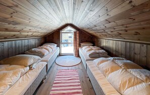 4 bedrooms - Cozy home in Sjusjøen with sauna (Sjusjøen)