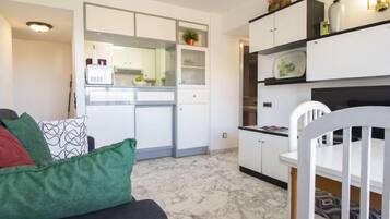 House, 3 Bedrooms, Terrace | Ruang tamu