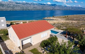 Exterior - Gorgeous home in Razanac with private swimming pool, can be inside or outside (Razanac)