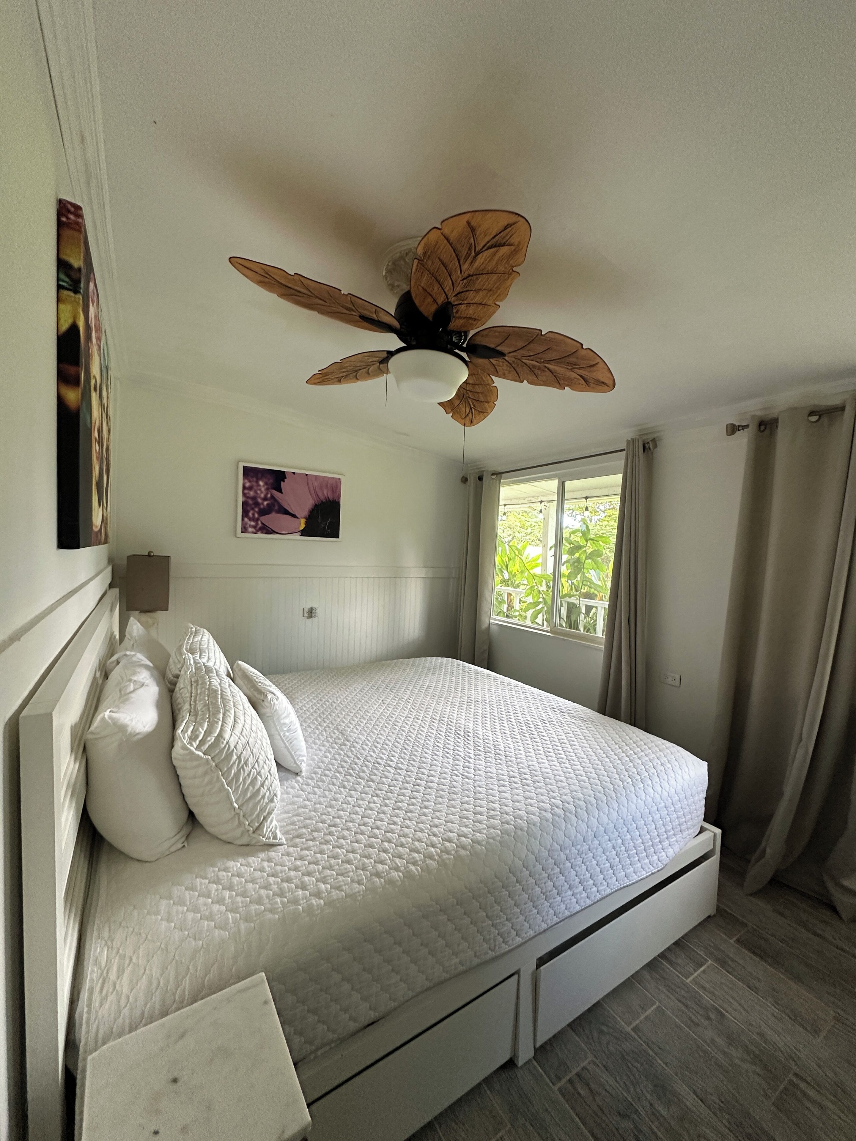 4 bedrooms, travel crib, free WiFi, bed sheets