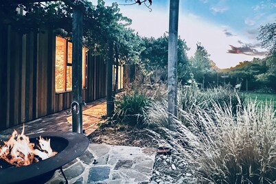 Spacious Eco Home Among Native Gardens – Peaceful Family Retreat