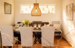Dining - Cozy home in Atløy with house sea view (Atløy)