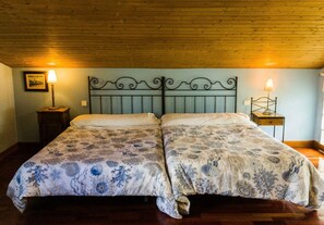 4 camere, ferro/asse da stiro, Wi-Fi gratuito, lenzuola