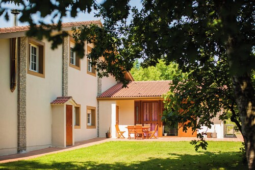 Apartment 'Usko 2' with Mountain View, Private Pool and Wi-Fi