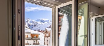 Comfortable apartment in Cervinia's center, just few steps away from the Cretaz