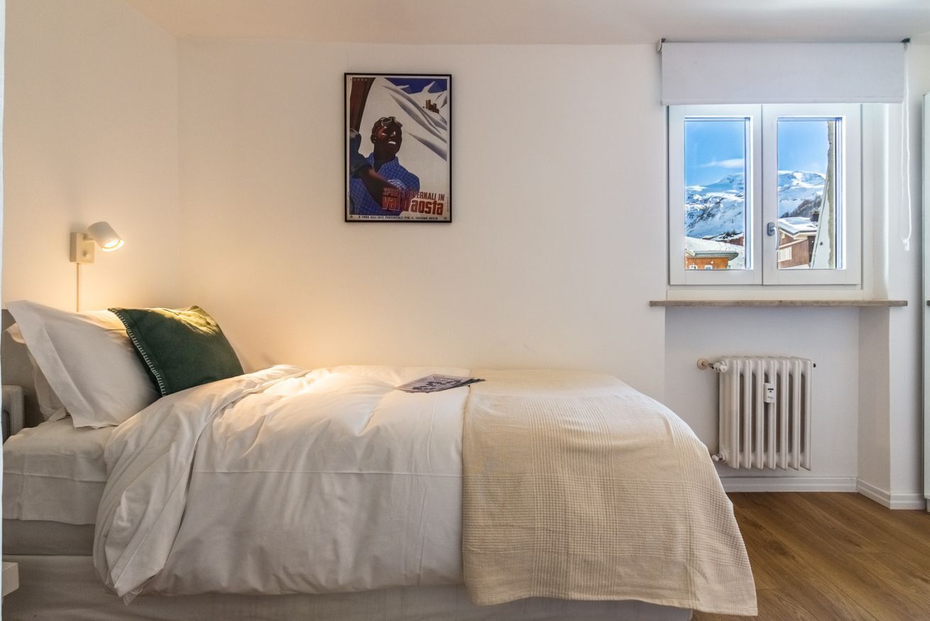 3 bedrooms, WiFi, bed sheets