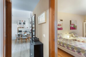 2 soverom, strykejern/-brett, wi-fi (inkludert) og sengetøy