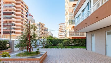 Enceinte de lâhĂ©bergement